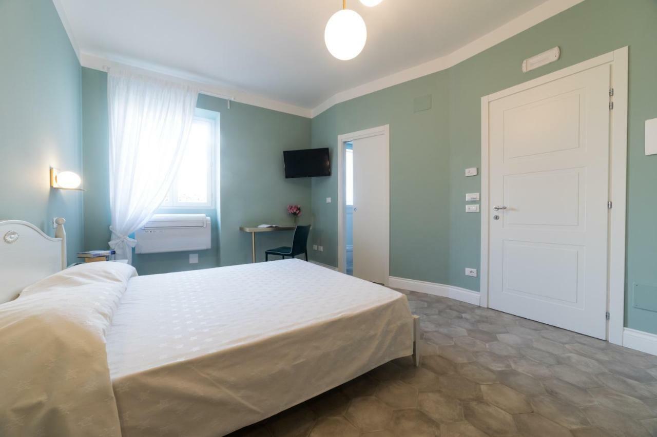 Alemar Sirolo Hotel Екстериор снимка